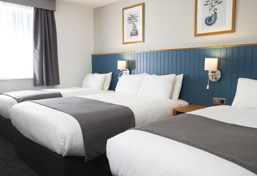 Отель Holmfield Arms By Greene King Inns