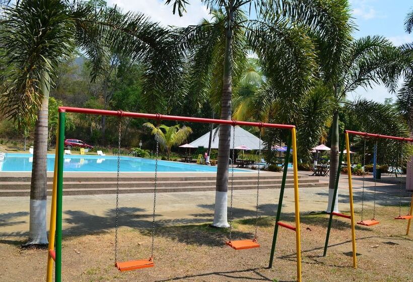 בית מלון כפרי Hostería Florida Tropical