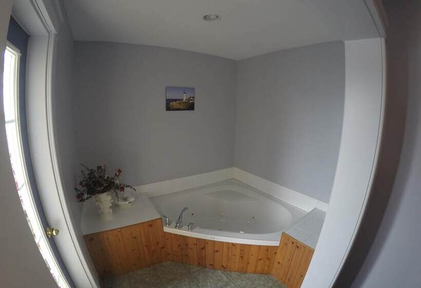 فندق Inn At The Pier