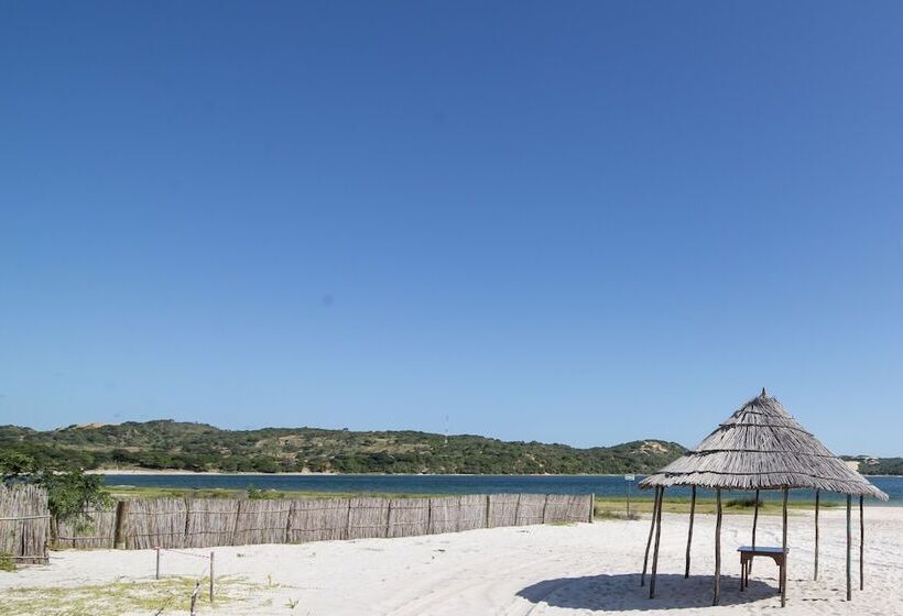 בית מלון כפרי Just In Time Prime Mozambique Holiday Resort   Caravan Park