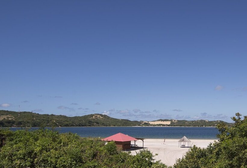 בית מלון כפרי Just In Time Prime Mozambique Holiday Resort   Caravan Park