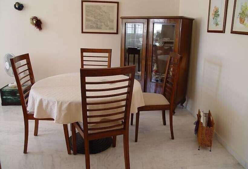 בית מלון כפרי Kiapekos Studios