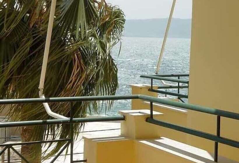 בית מלון כפרי Kiapekos Studios