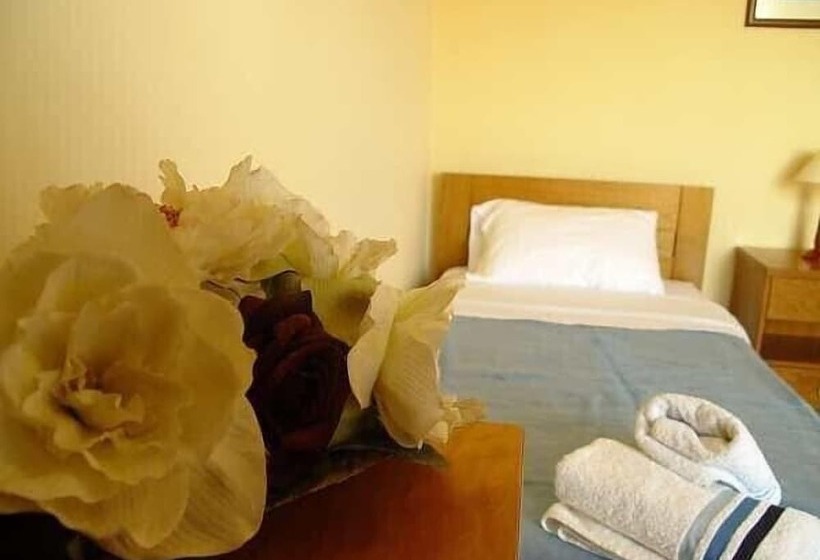 בית מלון כפרי Kiapekos Studios