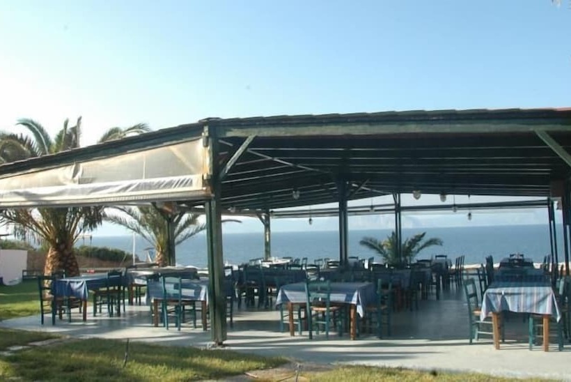 בית מלון כפרי Koralli Sea View