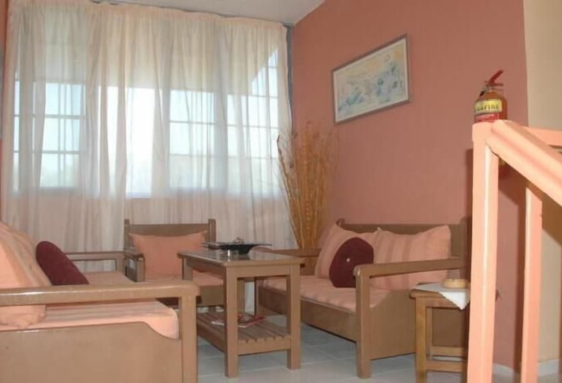 בית מלון כפרי Koralli Sea View