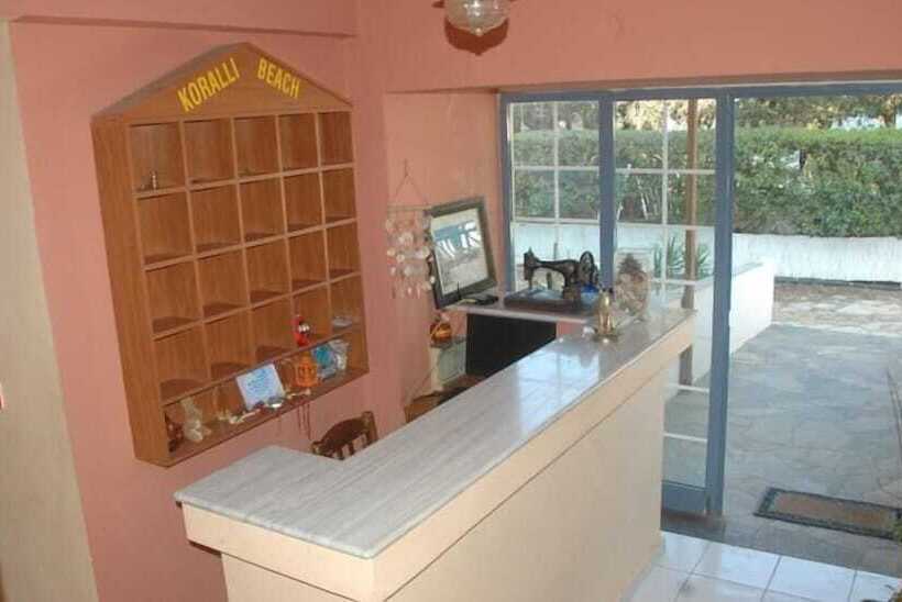 בית מלון כפרי Koralli Sea View