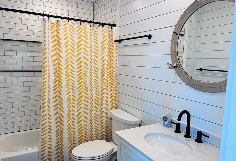 酒店 Lazy Days   6 Br Home