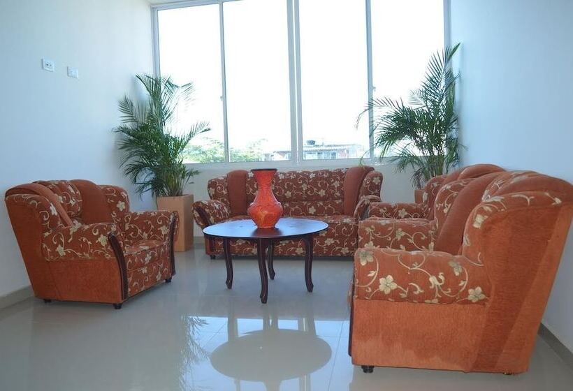 酒店 L&c Llano Confort