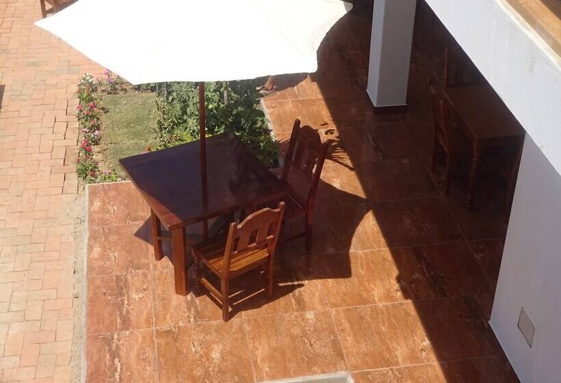 فندق Akumal Mancora