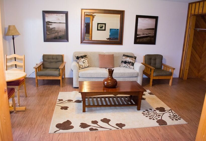 酒店 Mayflower Inn And Adventures