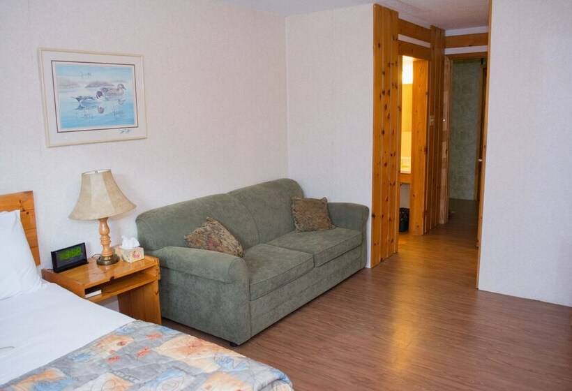 酒店 Mayflower Inn And Adventures