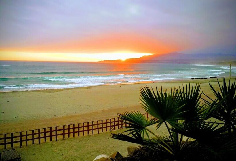 בית מלון כפרי Meflo Playa Grande