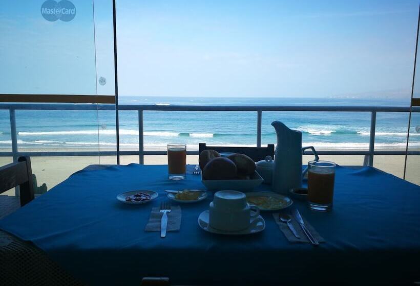 בית מלון כפרי Meflo Playa Grande