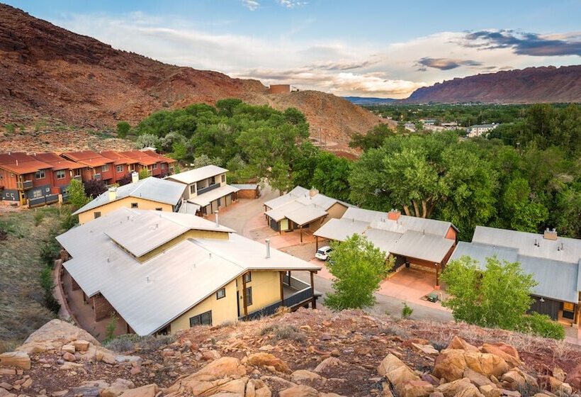 فندق Moab Springs Ranch