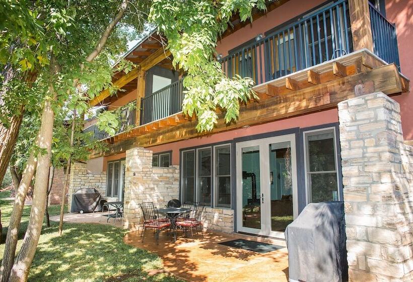 فندق Moab Springs Ranch