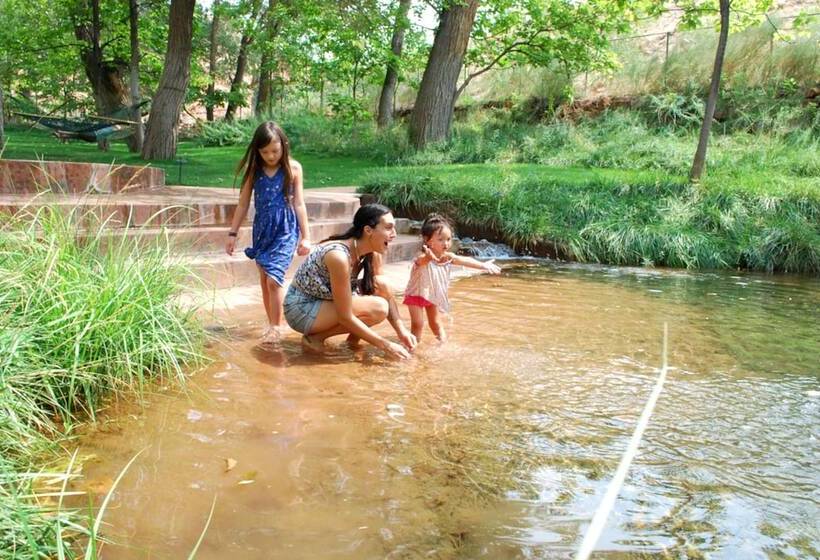 فندق Moab Springs Ranch