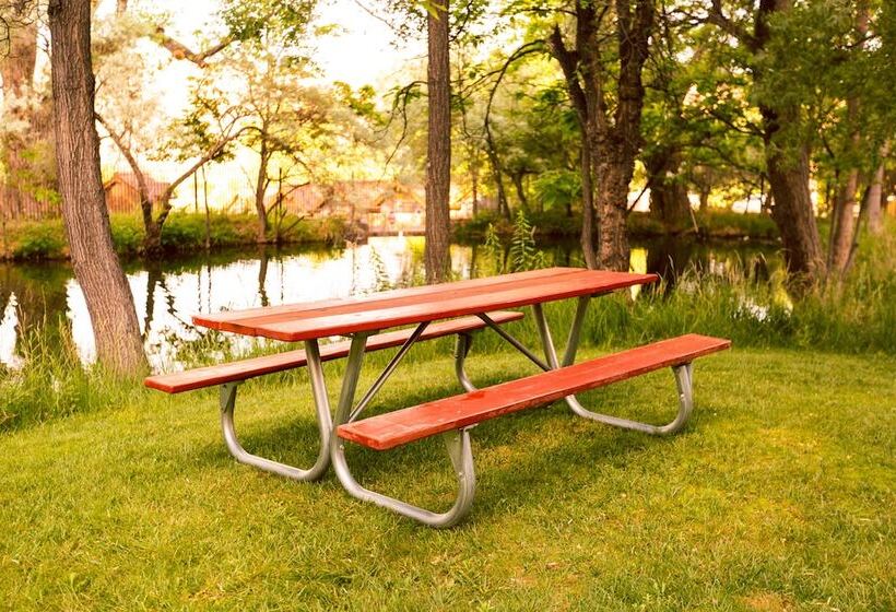 فندق Moab Springs Ranch