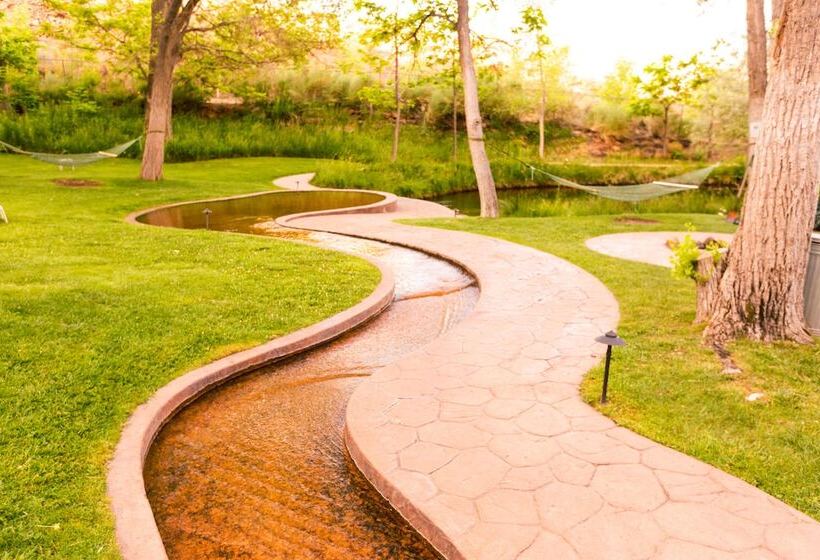 فندق Moab Springs Ranch