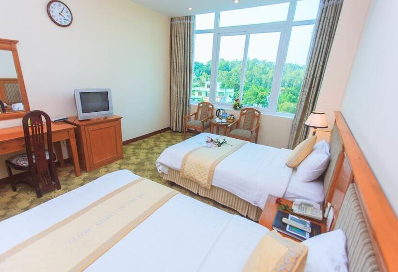 هتل My Tra Riverside