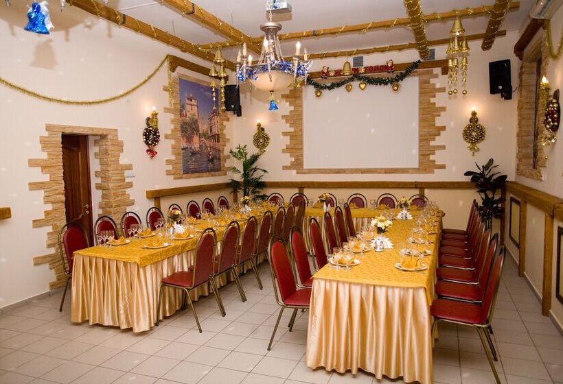 هتل Olimp Event Complex