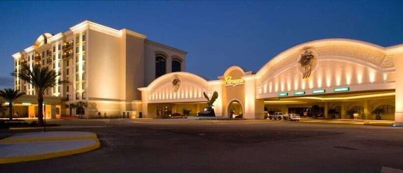 בית מלון כפרי Paragon Casino Resort