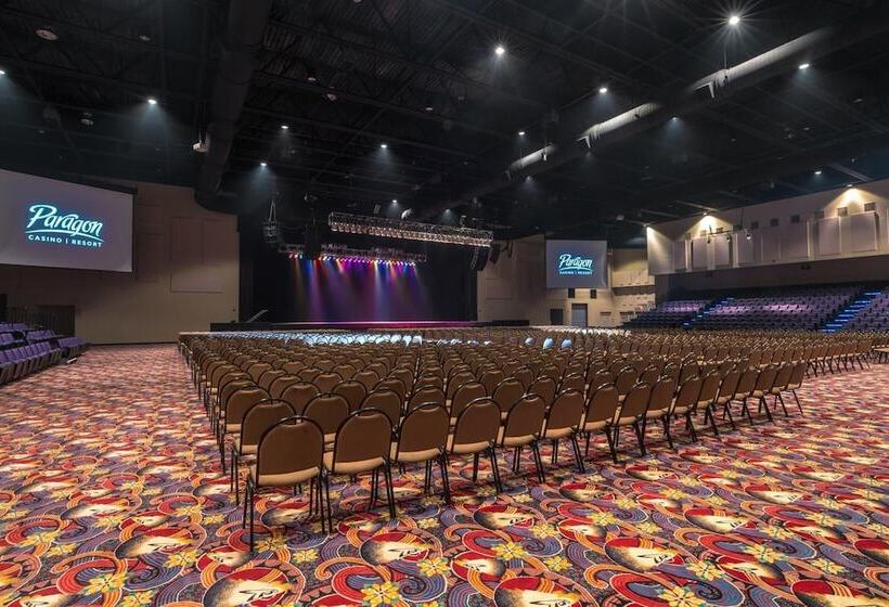 בית מלון כפרי Paragon Casino Resort
