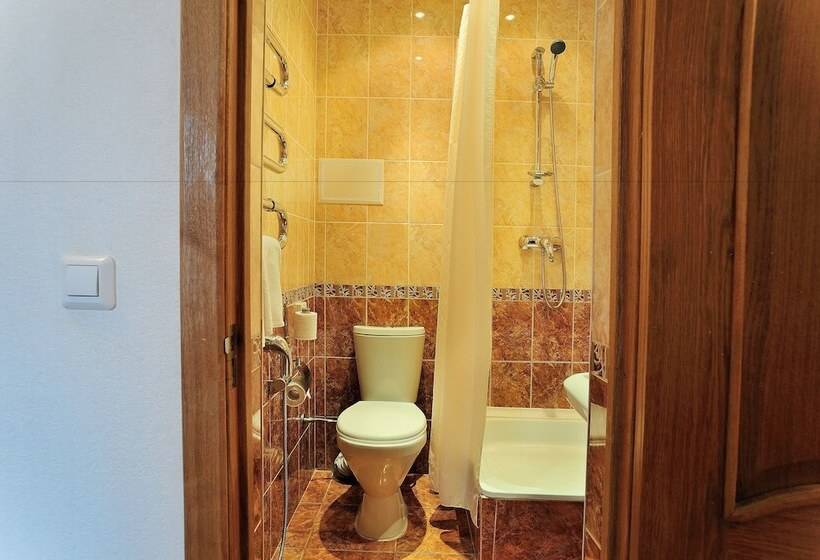 בית מלון כפרי Park Drakino