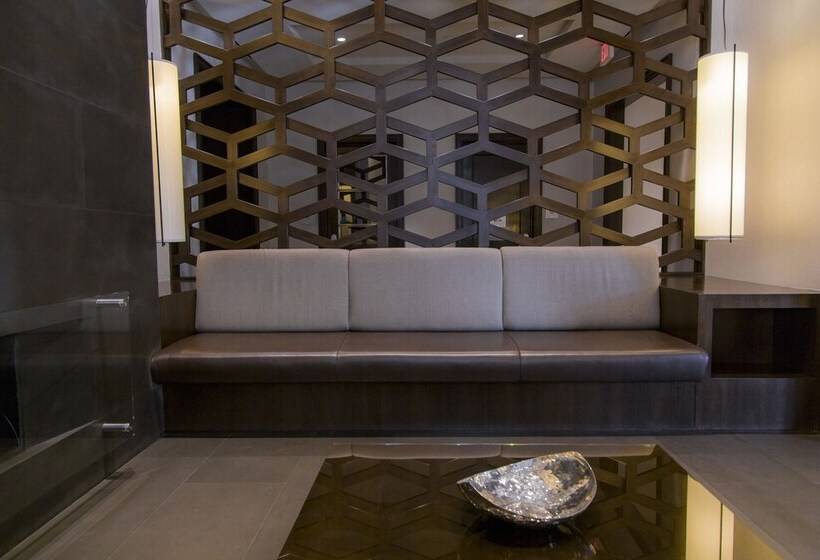 فندق Pelicanstay At Newport