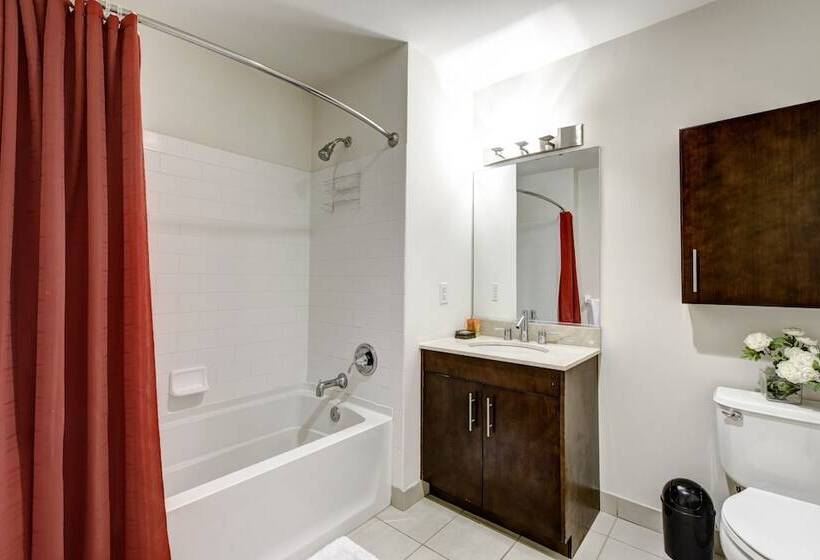 فندق Pelicanstay At Newport