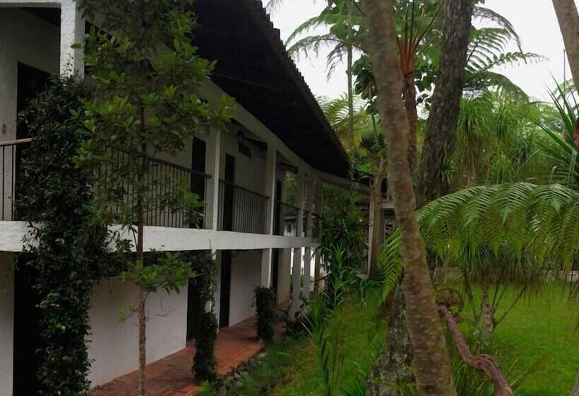 فندق Posada Montaña Del Quetzal