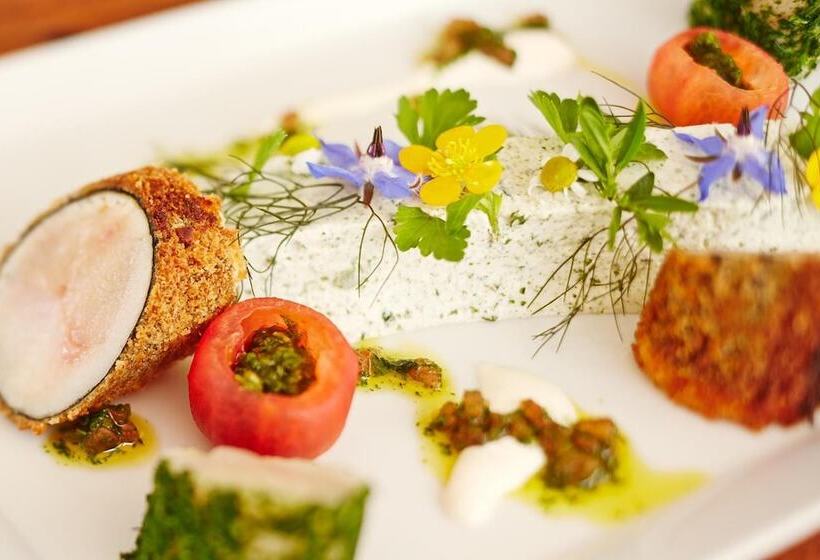 فندق & Restaurant Menge