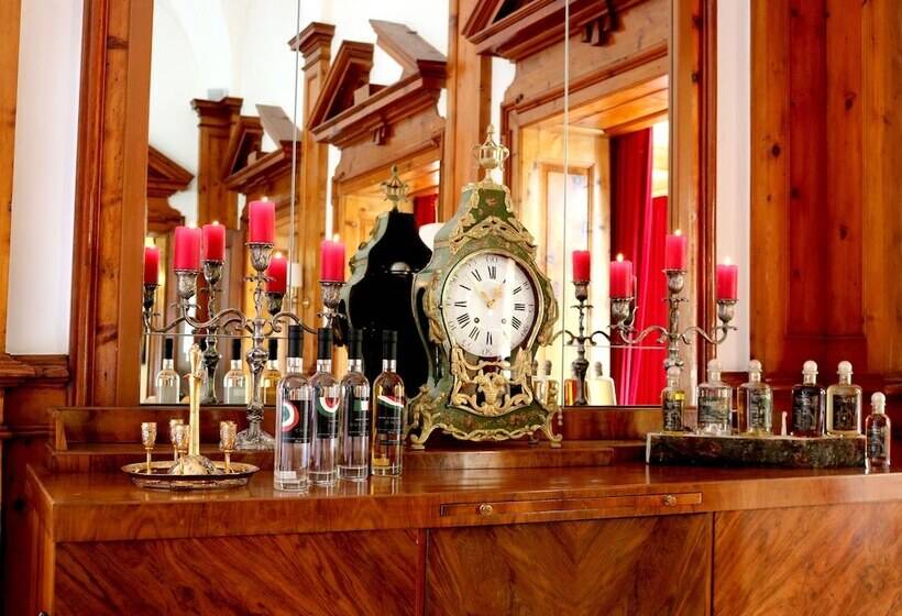 ホテル Restaurant Schweizerhof