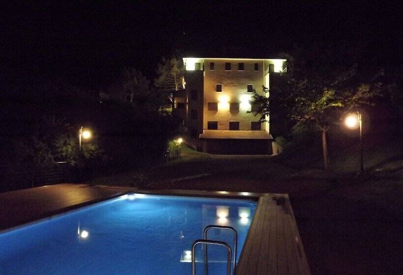 乡村酒店  Tenuta I Lecci Di Gurian Roberta Maura