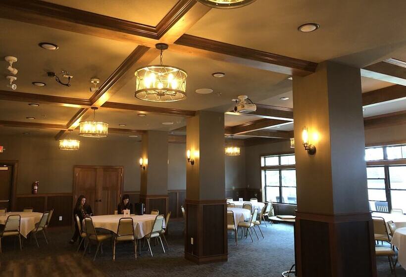 فندق Ruttger S Birchmont Lodge