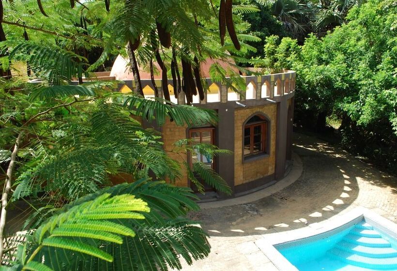 هتل Sandele Eco Retreat