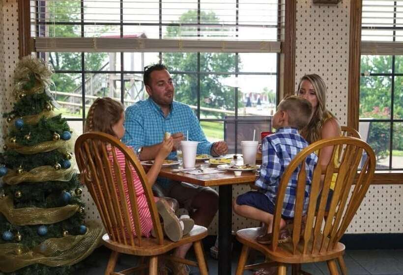 فندق Santa S Lodge