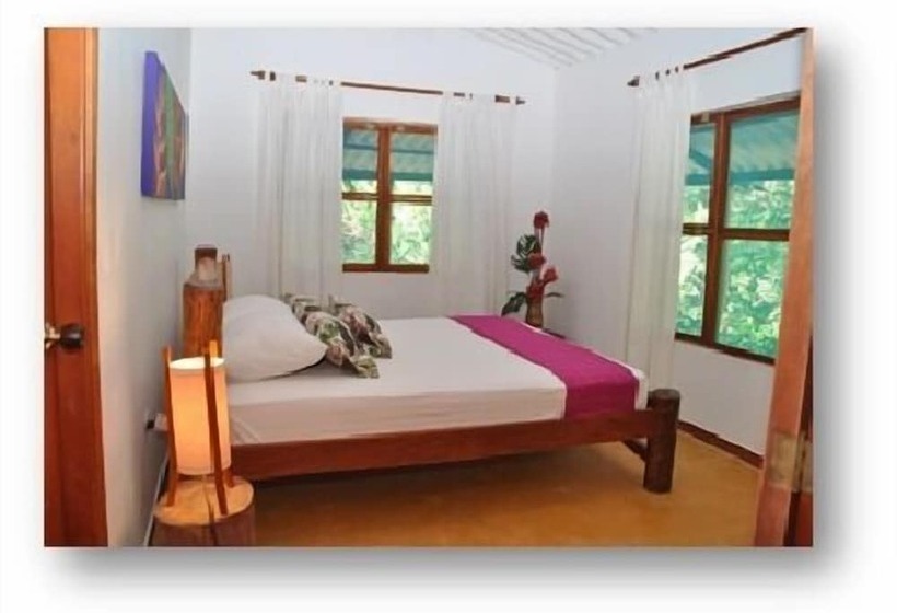 בית מלון כפרי Sierra Sanjuan Ecolodge