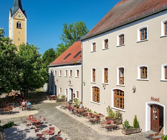 בית מלון כפרי Stanglbräu