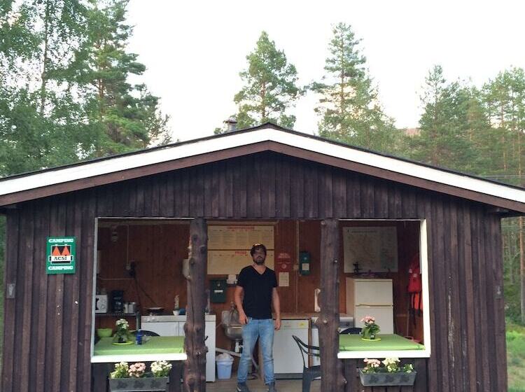 ホテル Telemark Camping & Inn Campground Cabins