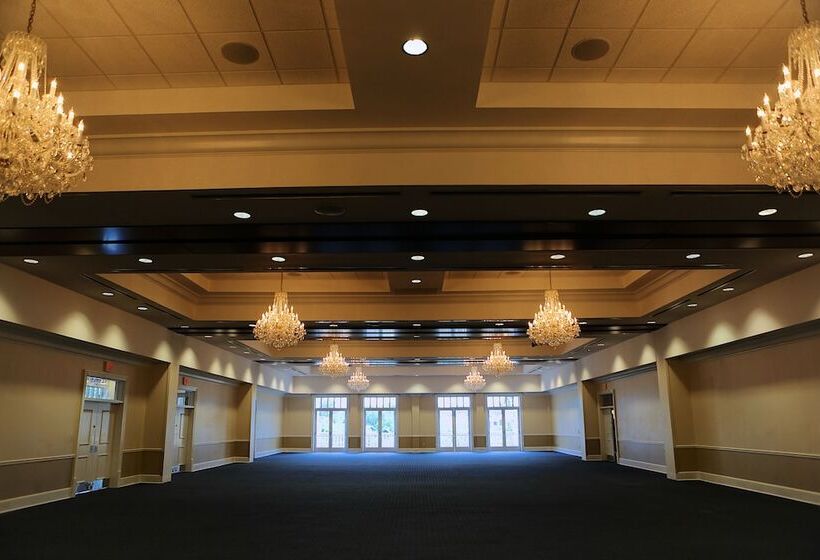 فندق The Inn At Ole Miss