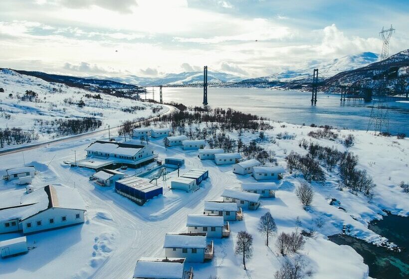 호텔 Tjeldsundbrua Camping