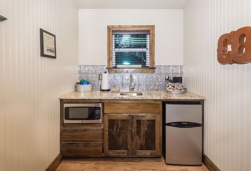 酒店 Vineyard Trail Cottages   Adults Only