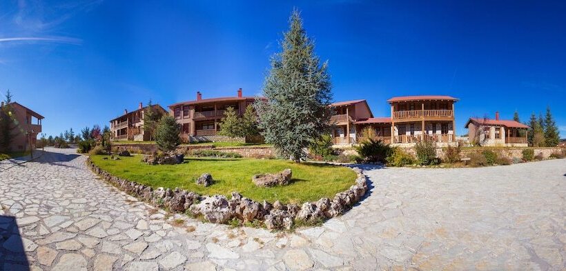 בית מלון כפרי Vitina House