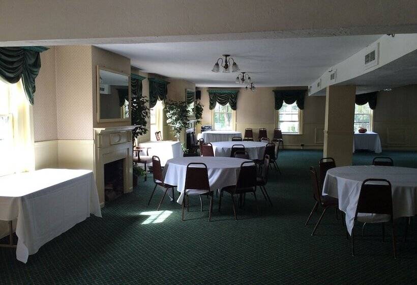 Hunters Grille And Tap At The Grafton Inn