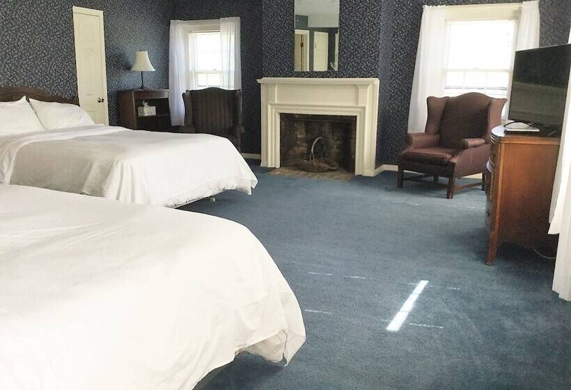 Hunters Grille And Tap At The Grafton Inn