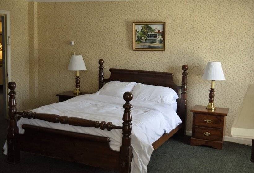 Hunters Grille And Tap At The Grafton Inn