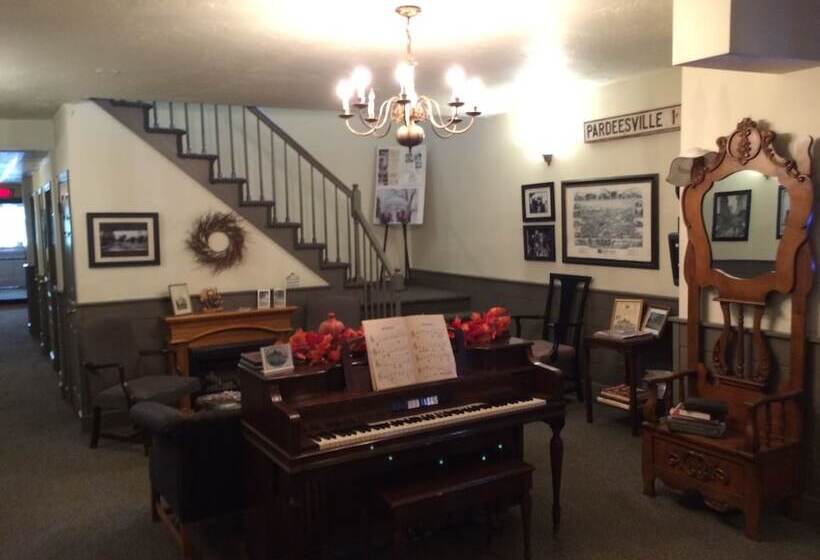 Hunters Grille And Tap At The Grafton Inn