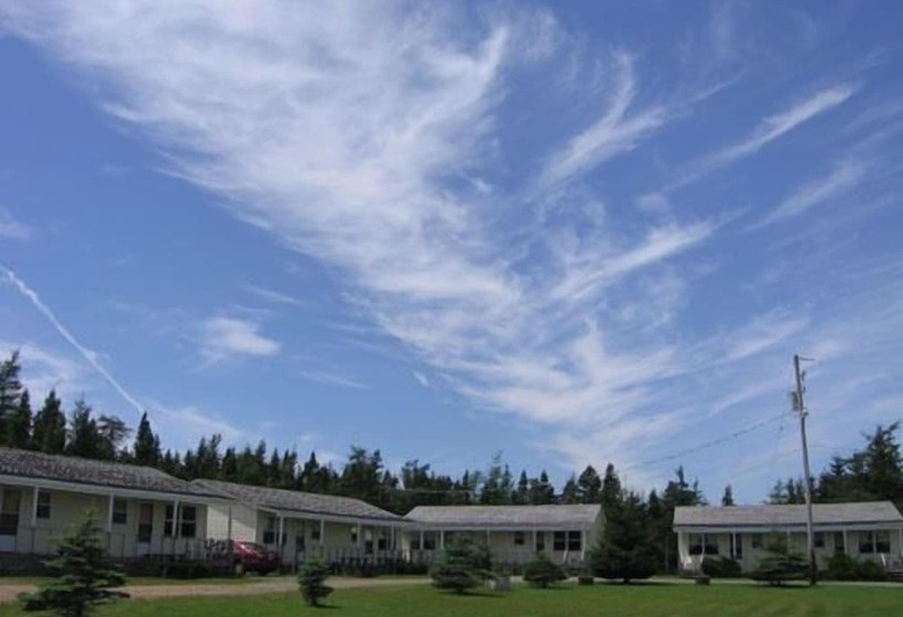 Joyce S Motel & Cottages