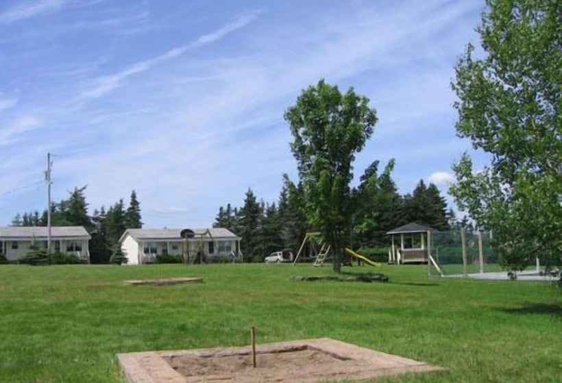 Joyce S Motel & Cottages